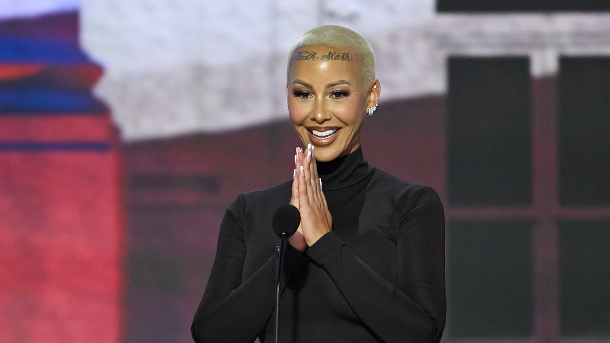 alert-–-bandaged-trump-smiles-as-amber-rose-tells-republican-convention-he-is-the-‘best-chance-we-have-to-give-our-babies-a-better-life’-and-says-‘i-belong-here’