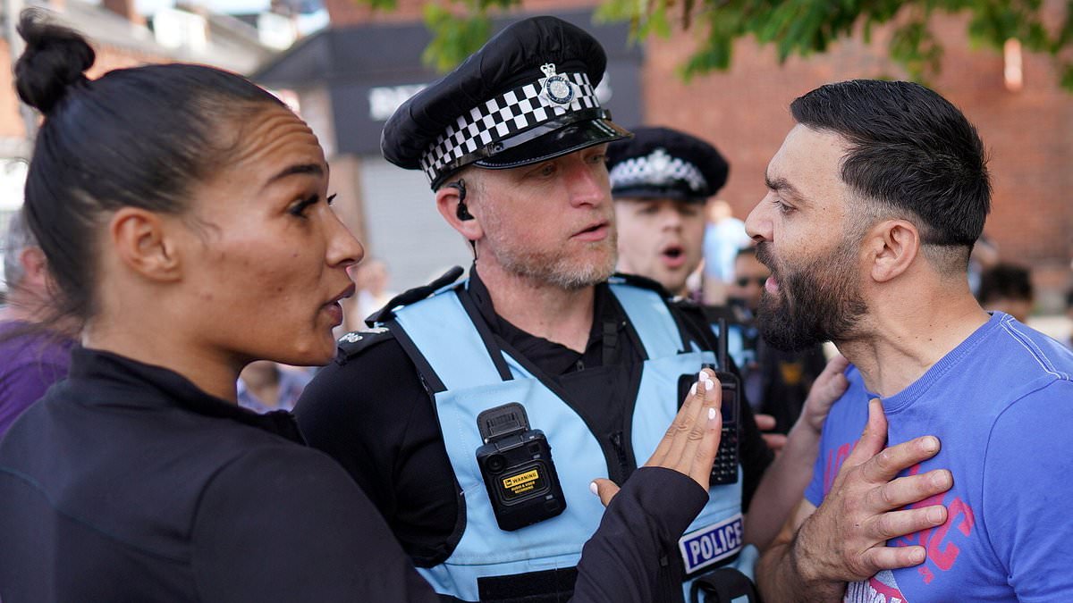 alert-–-hundreds-of-people-descend-on-streets-of-leeds-for-the-second-night-in-a-row-demanding-that-children-who-were-filmed-being-hauled-from-their-family-home-yesterday-are-returned-with-their-parents-now-reportedly-on-‘hunger-strike’