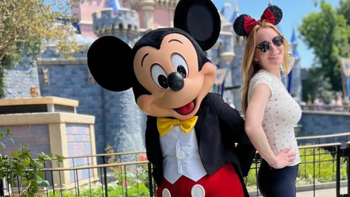 alert-–-lindsay-lohan-enjoys-family-day-at-disneyland-with-husband-bader-shammas-and-her-siblings…-as-she-takes-a-break-from-filming-freaky-friday-sequel