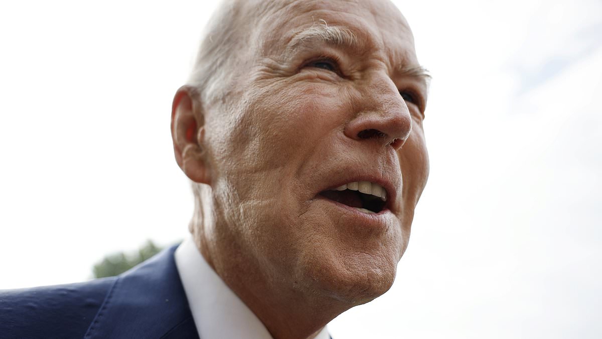 alert-–-all-the-ways-the-white-house-tried-to-joe-biden’s-condition-from-the-press