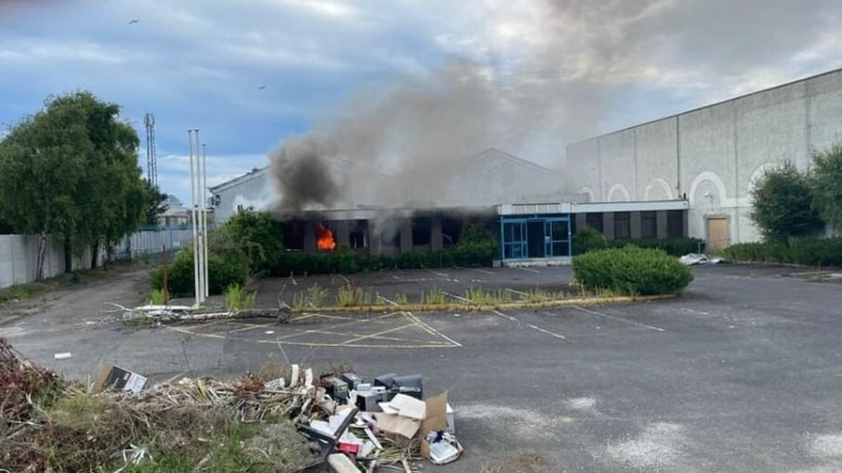 alert-–-wave-of-arson-attacks-hit-irish-immigration-site-as-cops-find-petrol-bombs-and-warn-of-‘serious-harm-to-human-life’-amid-growing-protests-at-dublin-factory-set-to-house-asylum-seekers