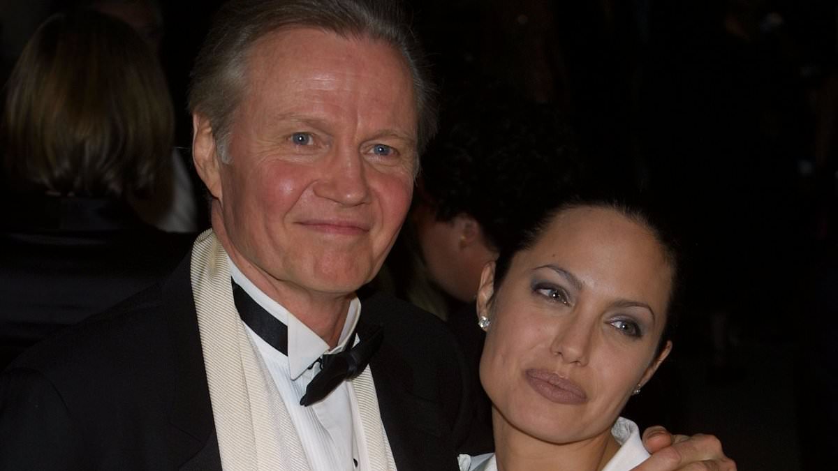 alert-–-angelina-jolie’s-dad-jon-voight-pours-fuel-on-vicious-family-feud-with-daughter-as-he-insults-her-political-view