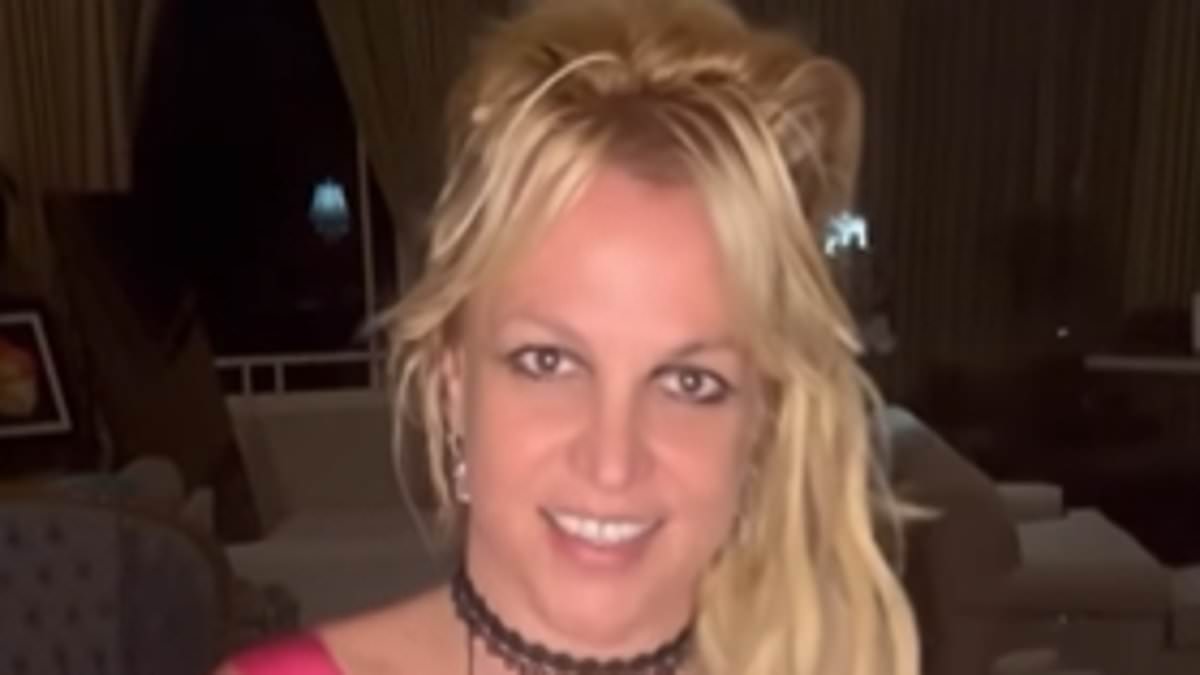 alert-–-britney-spears-slams-halsey-and-threatens-to-sue-her-over-new-lucky-music-video-in-shocking-post-–-before-deleting-it-and-claiming-her-phone-was-hacked:-‘fake-news!’