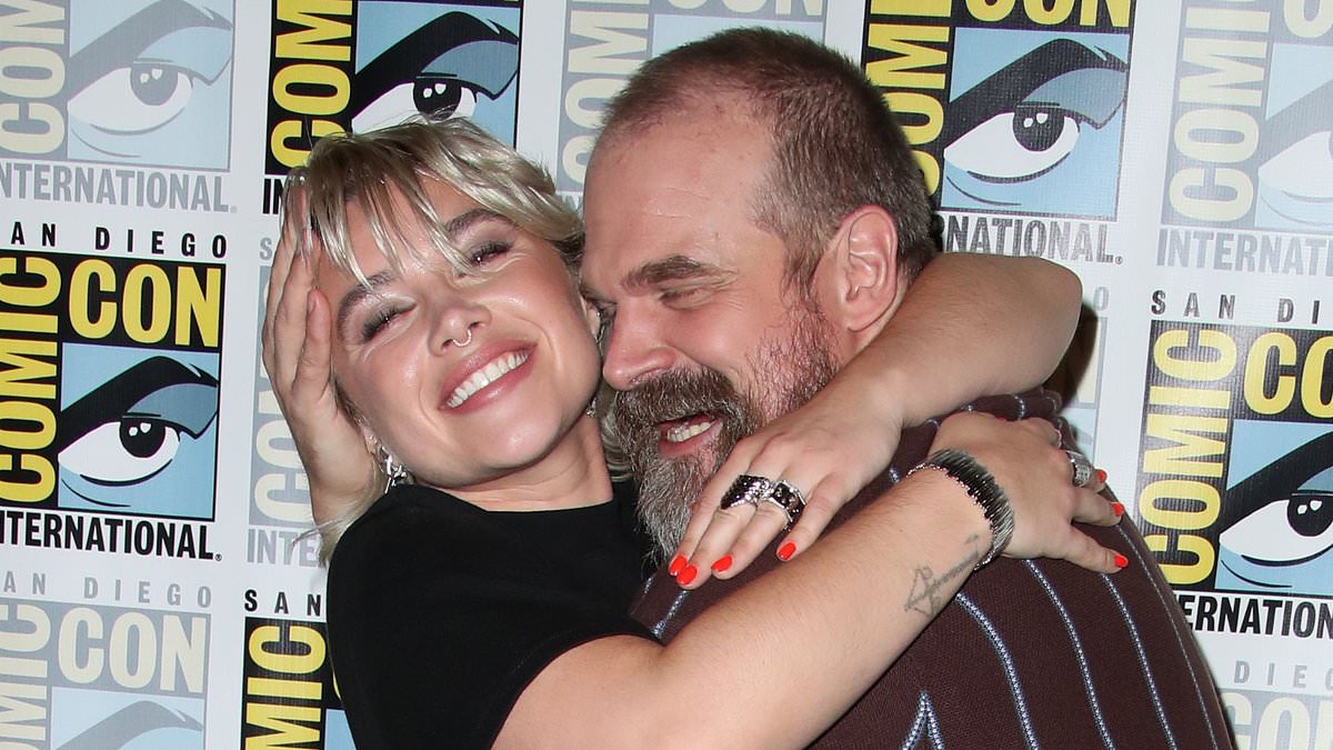 alert-–-florence-pugh-embraces-thunderbolts-co-star-david-harbour-as-she-attends-the-2024-san-diego-comic-con-in-raunchy-knee-high-silver-boots