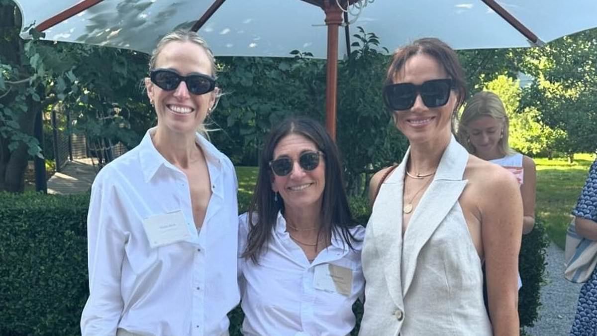 alert-–-meghan-markle-stuns-in-a-464-cream-linen-suit-and-princess-diana’s-17,800-cartier-watch-as-she-attends-high-powered-business-summit-in-the-hamptons