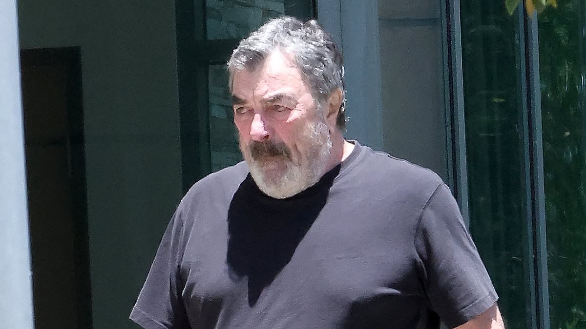 alert-–-tom-selleck,-79,-looks-rough-in-new-workout-pictures-–-as-bearded-actor-makes-first-public-appearance-since-blue-bloods-was-brutally-axed