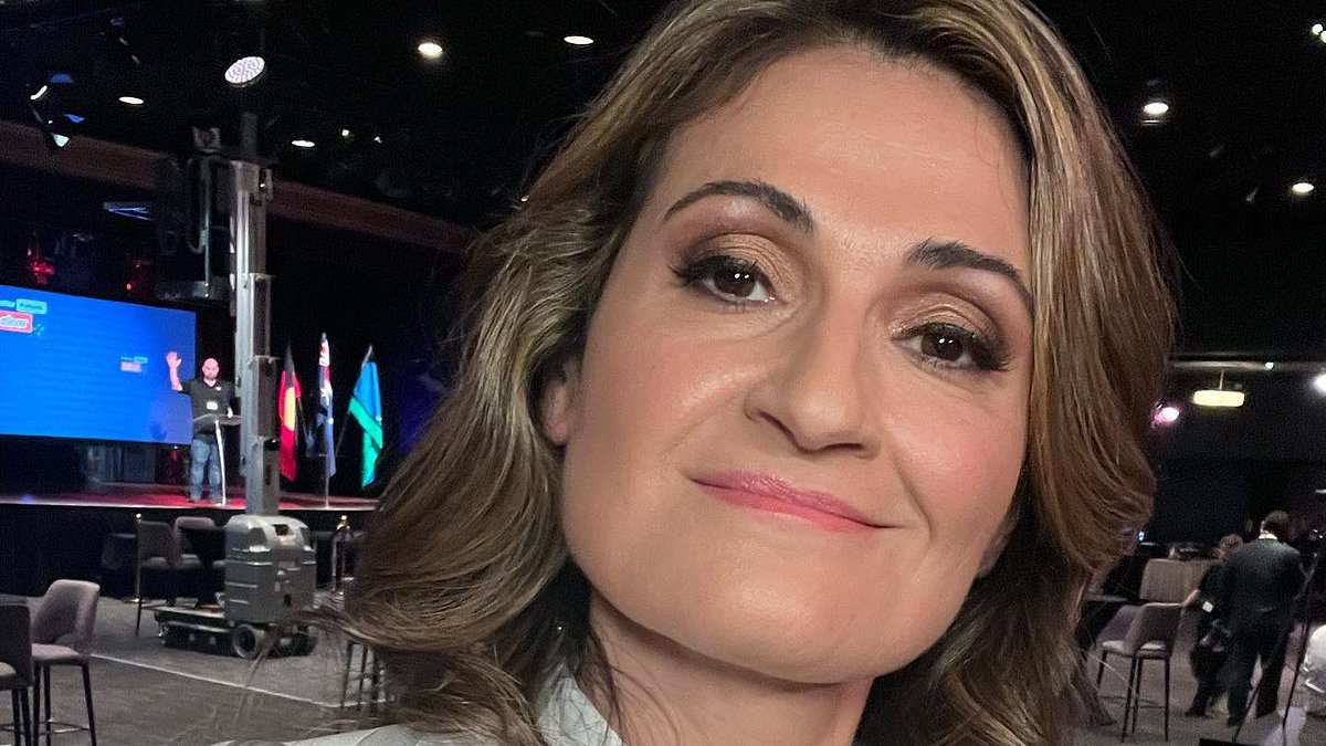 alert-–-abc-star-patricia-karvelas-shuts-down-cruel-troll-with-eight-word-response-after-nasty-swipe-at-her-sexuality