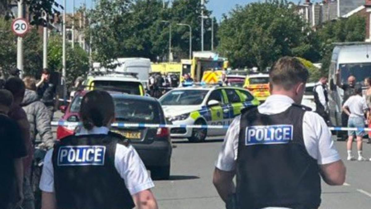 alert-–-southport-stabbing:-knifeman’s-rampage-leaves-eight-casualties-including-children-in-major-incident