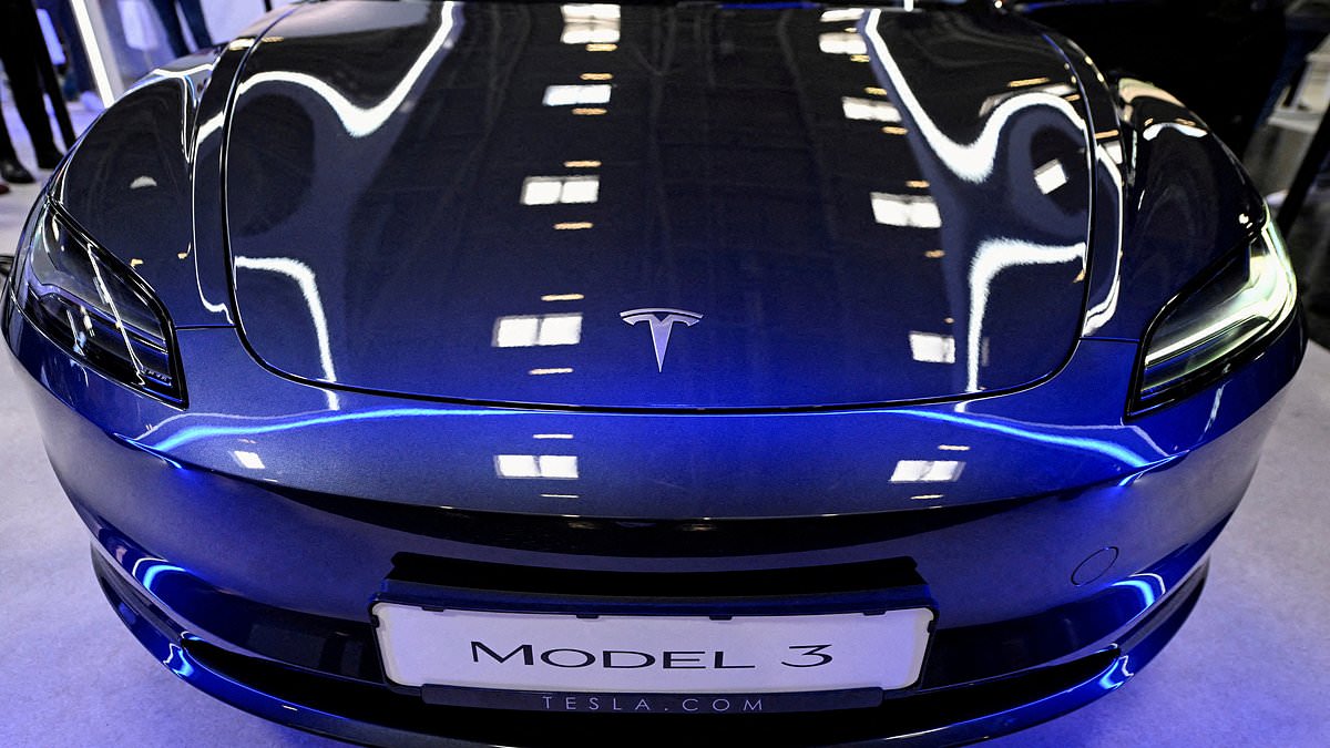 alert-–-tesla-recalls-more-than-1.8million-vehicles-in-america-over-risk-of-software-failure