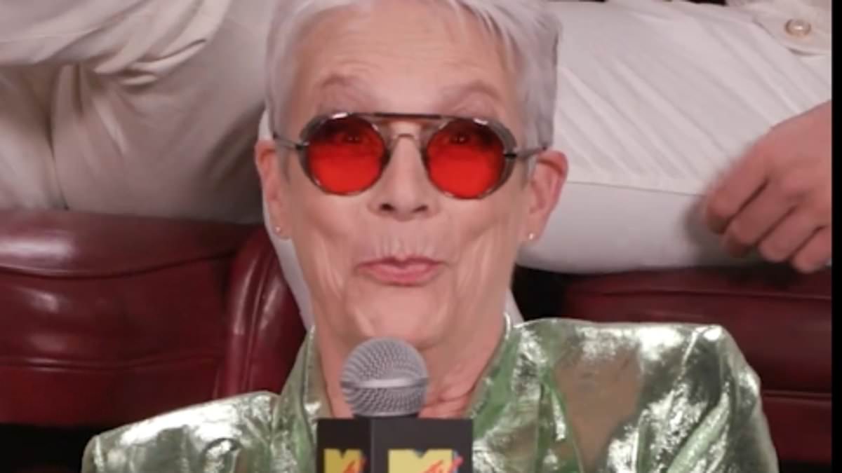 alert-–-jamie-lee-curtis-throws-some-serious-shade-at-marvel-studios-claiming-their-cinematic-universe-is-in-its-‘bad’-phase-right-now