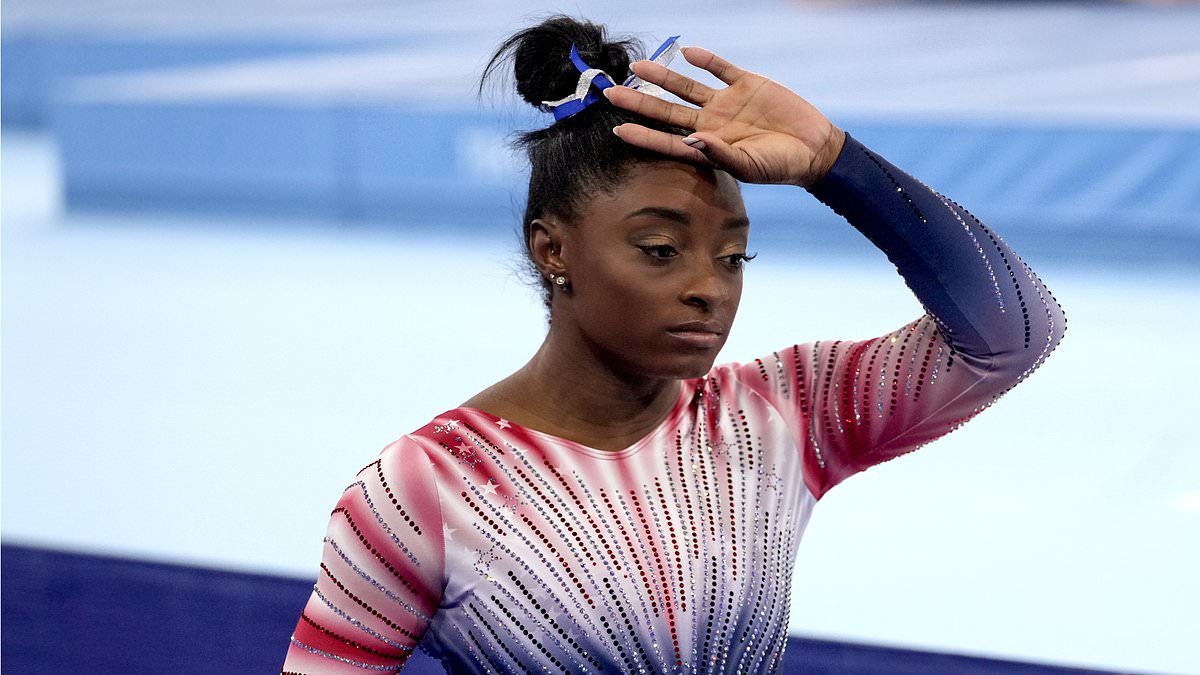 alert-–-jd-vance-called-simone-biles-‘weak’-for-dropping-out-of-the-tokyo-olympics-in-resurfaced-interview