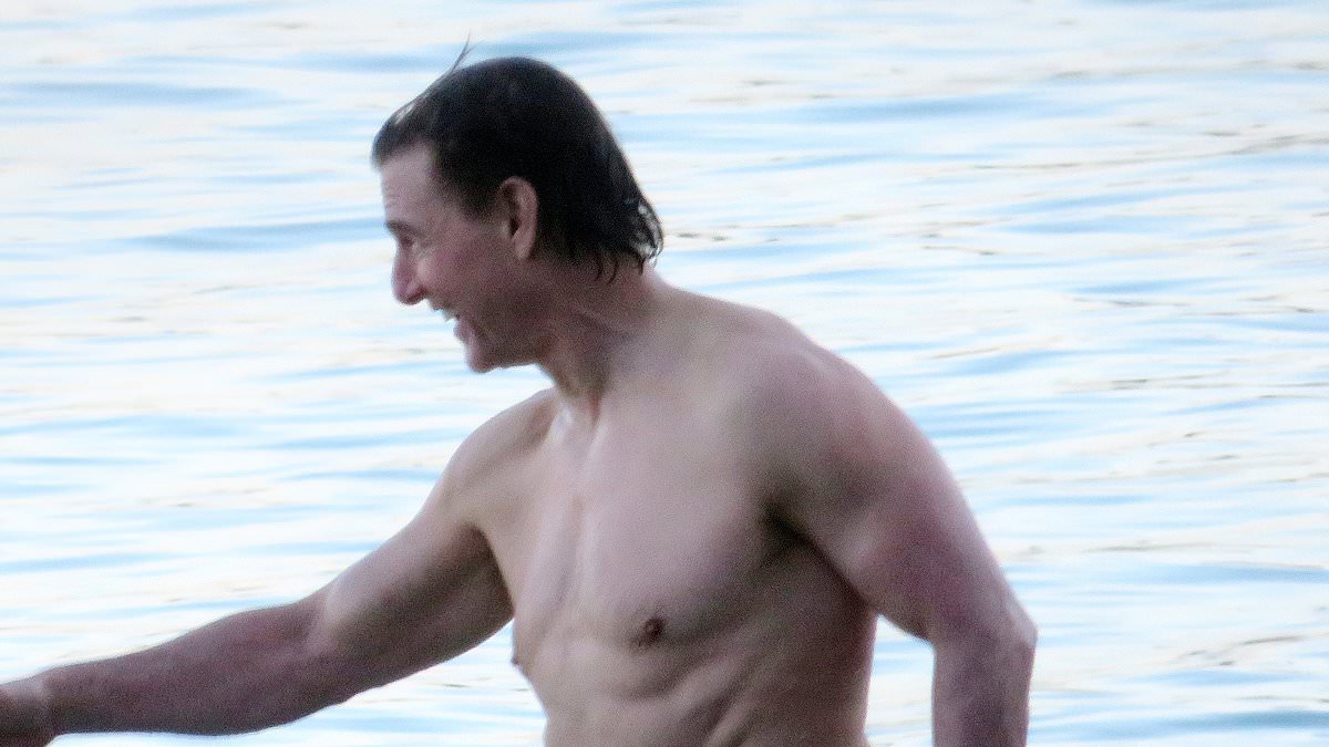 alert-–-tom-cruise’s-very-strict-diet-revealed:-action-star-eats-the-same-meal-everywhere-he-goes-while-undergoing-a-‘summer-health-kick’