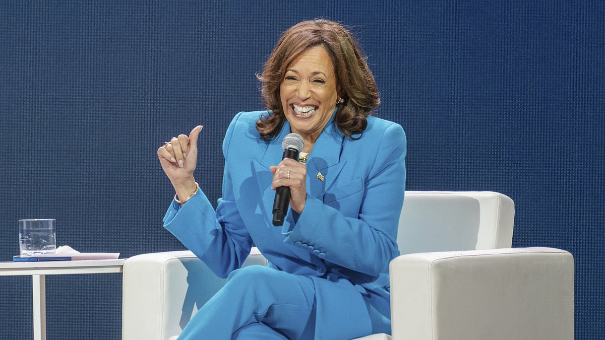 alert-–-top-democrat-claims-trump-is-‘afraid’-to-debate-kamala-harris-because-he-doesn’t-want-to-face-off-with-a-‘strong-black-woman’