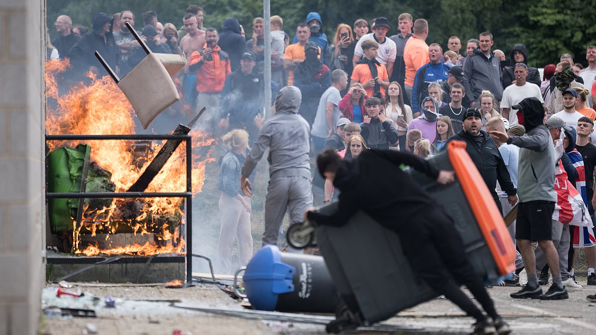 alert-–-uk-riots-latest:-hundreds-of-muslims-block-streets-in-birmingham-in-response-to-‘planned-far-right-march’-and-disorder-erupts-in-plymouth-after-weekend-of-shame-which-saw-looting-and-arson-committed-at-migrant-hotels