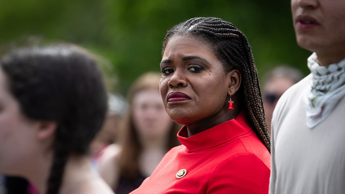 alert-–-will-missouri-rep.-cori-bush-become-the-second-progressive-squad-member-to-be-kicked-out-of-congress-as-she-slips-behind-in-tight-primary-race?