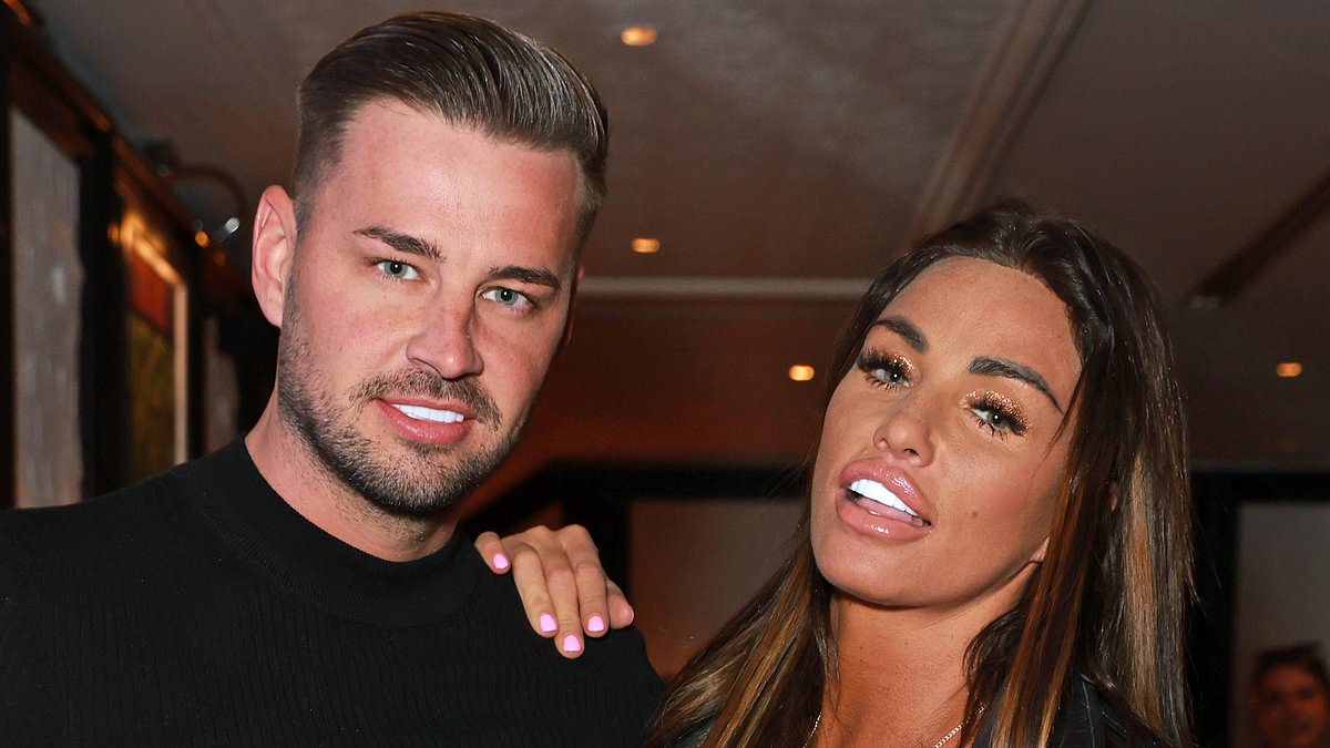 alert-–-katie-price’s-texts-and-voice-notes-with-sports-ace-during-two-year-romance-with-ex-fiance-carl-woods-are-‘leaked’-after-he-claimed-the-model-cheated-on-him