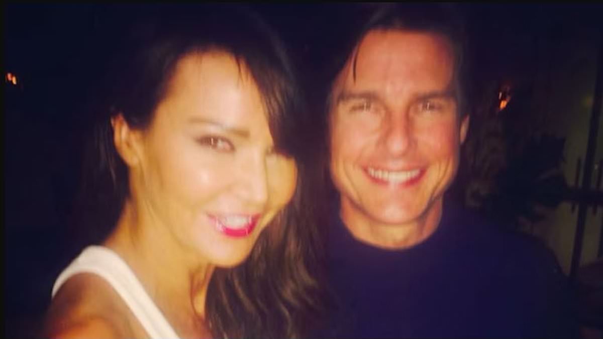 alert-–-lizzie-cundy’s-biggest-showbiz-secrets-yet!-ex-wag-details-her-night-out-with-tom-cruise-(after-keeping-something-hush-hush),-getting-caught-on-the-loo-by-simon-cowell-and-being-stopped-by-the-police-with-an-a-lister-in-her-car-boot!