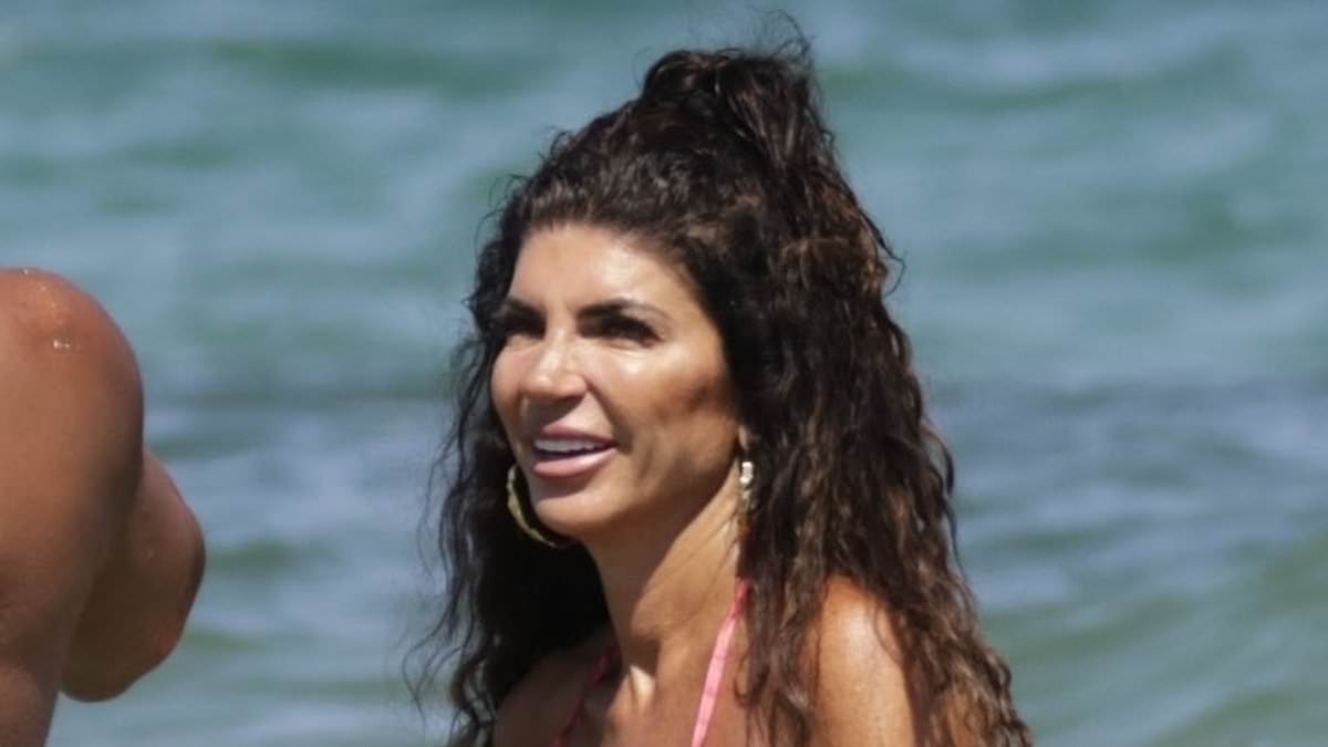 alert-–-teresa-giudice-parades-around-in-bikini-with-husband-luis-ruelas-in-ibiza-after-his-groveling-apology-for-those-brutal-comments-in-rhonj-finale