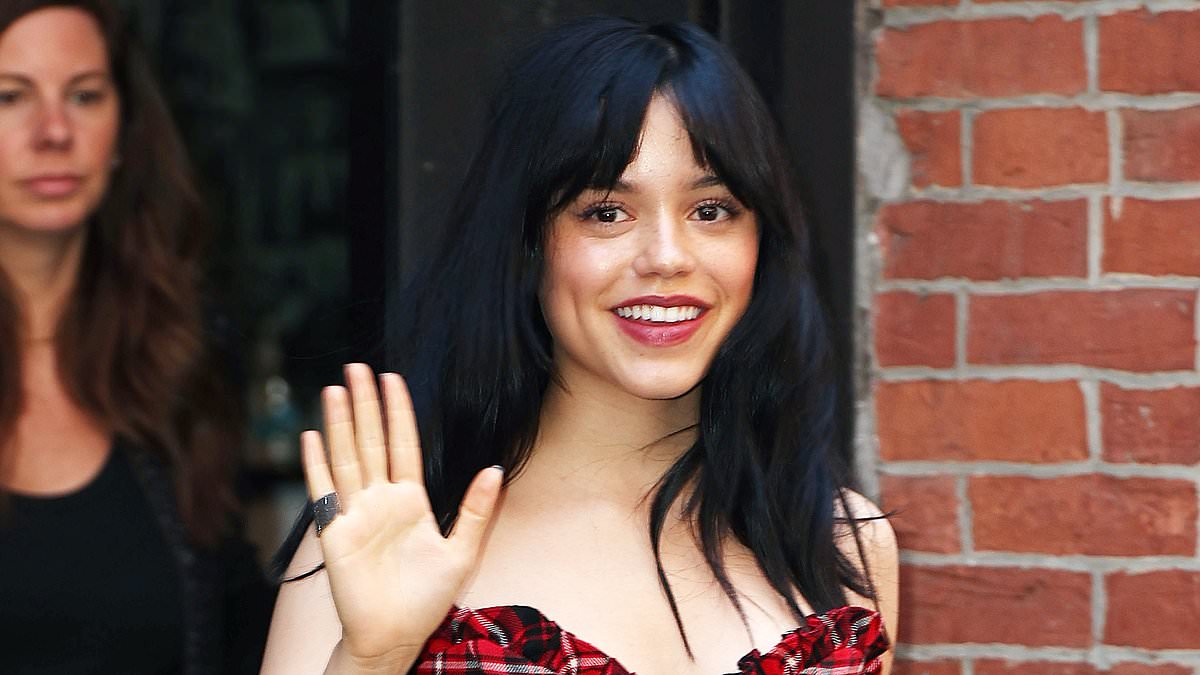 alert-–-jenna-ortega,-21,-breaks-her-silence-on-that-x-rated-age-gap-sex-scene-with-martin-freeman,-52