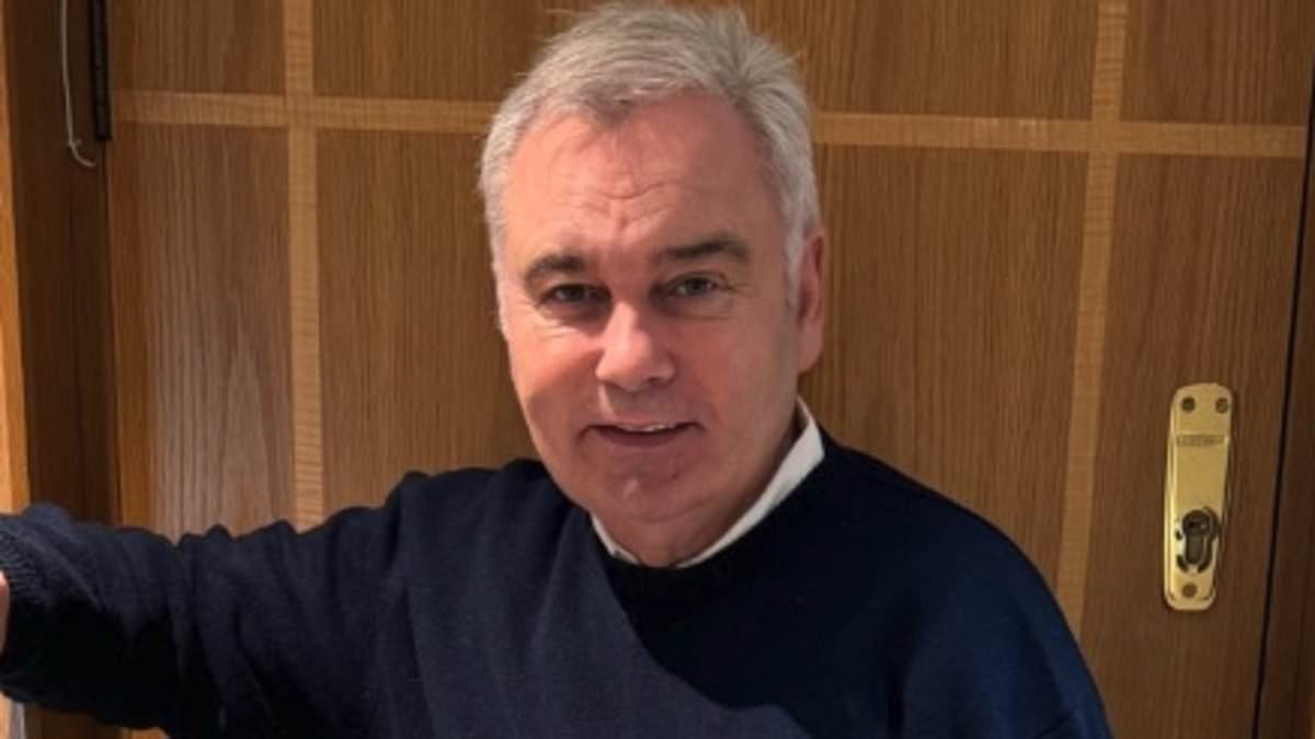 alert-–-eamonn-holmes,-64,-and-katie-alexander,-42,-are-‘in-it-for-the-long-haul-and-spend-most-weekends-together’-–-even-though-he-and-estranged-wife-ruth-langsford-are-still-wearing-their-rings