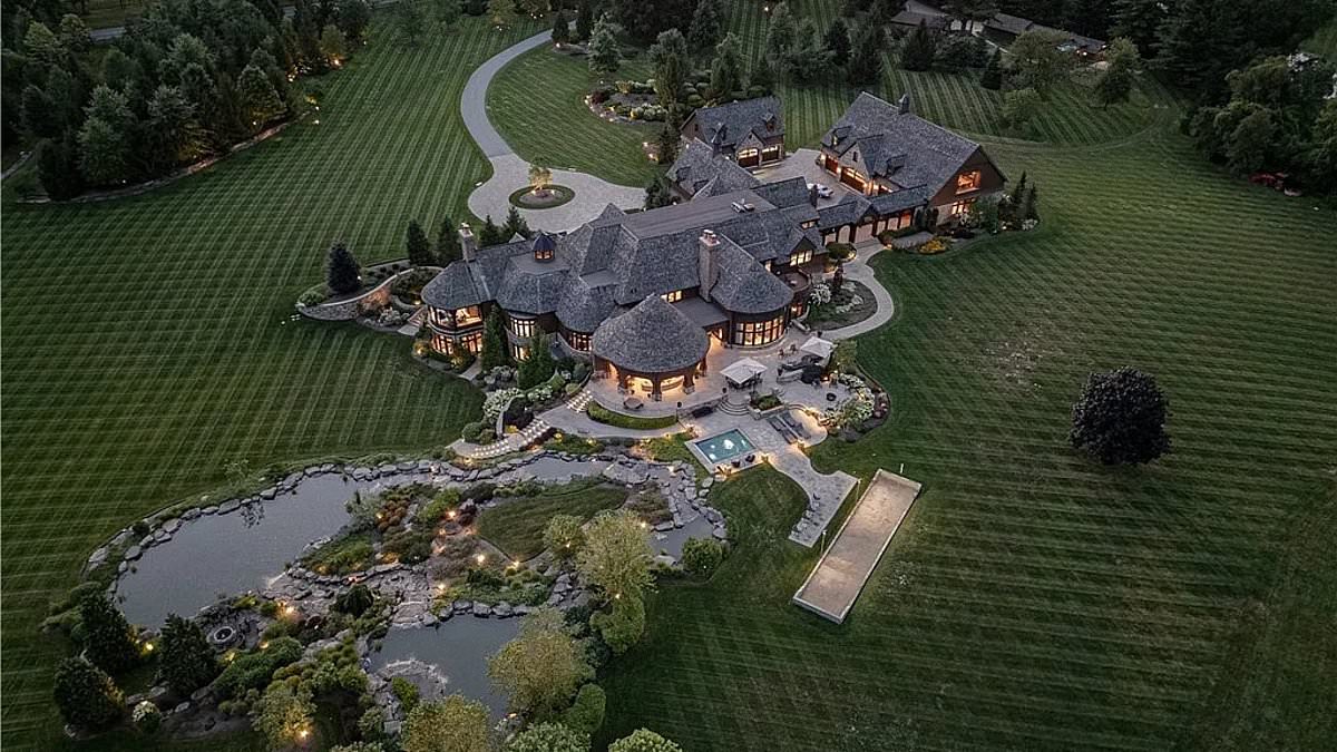 alert-–-stunning-mansion-with-man-cave,-movie-theater-and-heated-driveway-becomes-ohio’s-most-expensive-home-for-sale-after-listing-for-record-sum