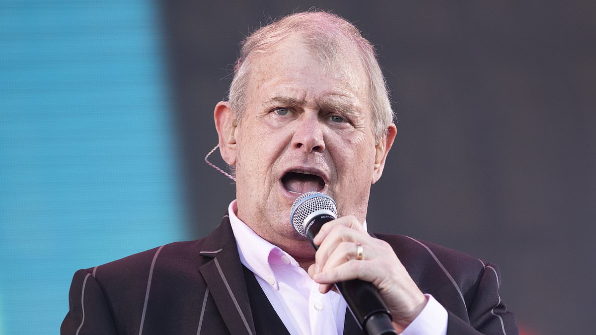 alert-–-how-john-farnham-will-be-honoured-at-2024-logie-awards