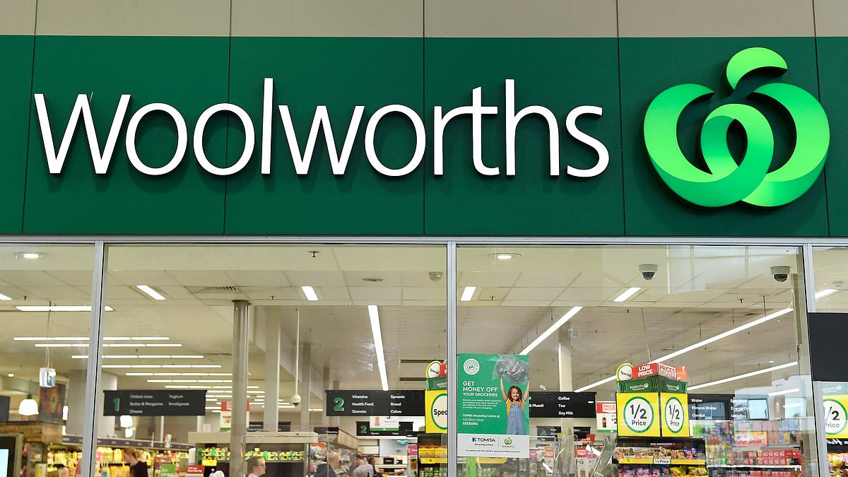 alert-–-woolworths-quietly-rolls-out-a-controversial-new-security-feature:-what-shoppers-need-to-know