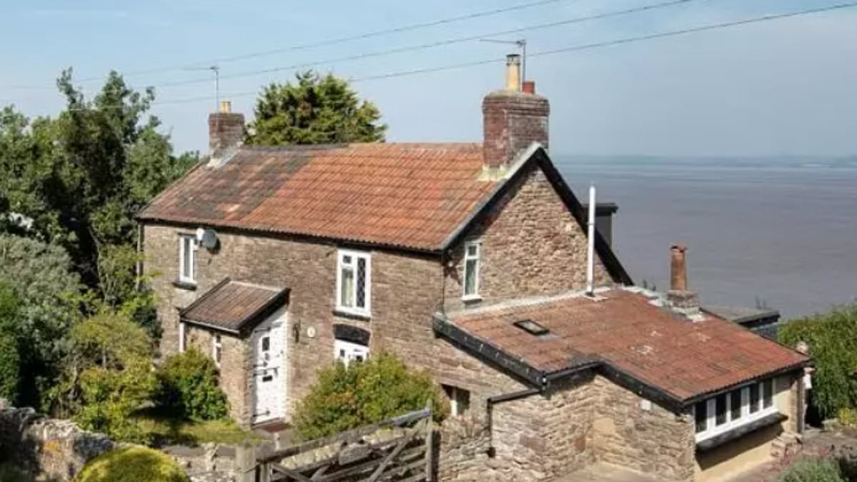 alert-–-frasier-star-kelsey-grammer’s-plans-for-grand-designs-style-makeover-of-his-1m-seaside-cottage-overlooking-bristol-channel-are-blocked-for-being-too-big