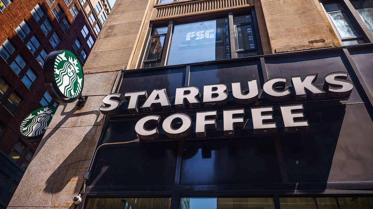 alert-–-starbucks-makes-drastic-change-amid-sales-slump