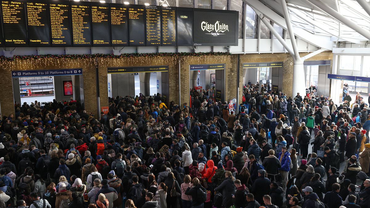 alert-–-as-train-drivers-announce-new-strikes-two-days-after-14%-pay-offer-and-border-force-say-they’ll-walk-out-on-last-weekend-of-august…-has-labour-lost-control-of-the-unions-already?