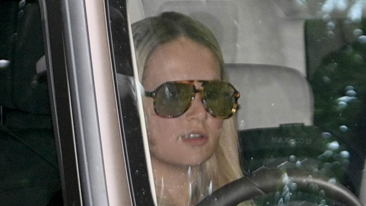 alert-–-molly-mae-hague-hides-behind-huge-sunglasses-after-55-minute-showdown-with-tommy:-star-looks-solemn-as-she-leaves-home-after-reuniting-with-boxer-fury-for-first-time-since-shock-split