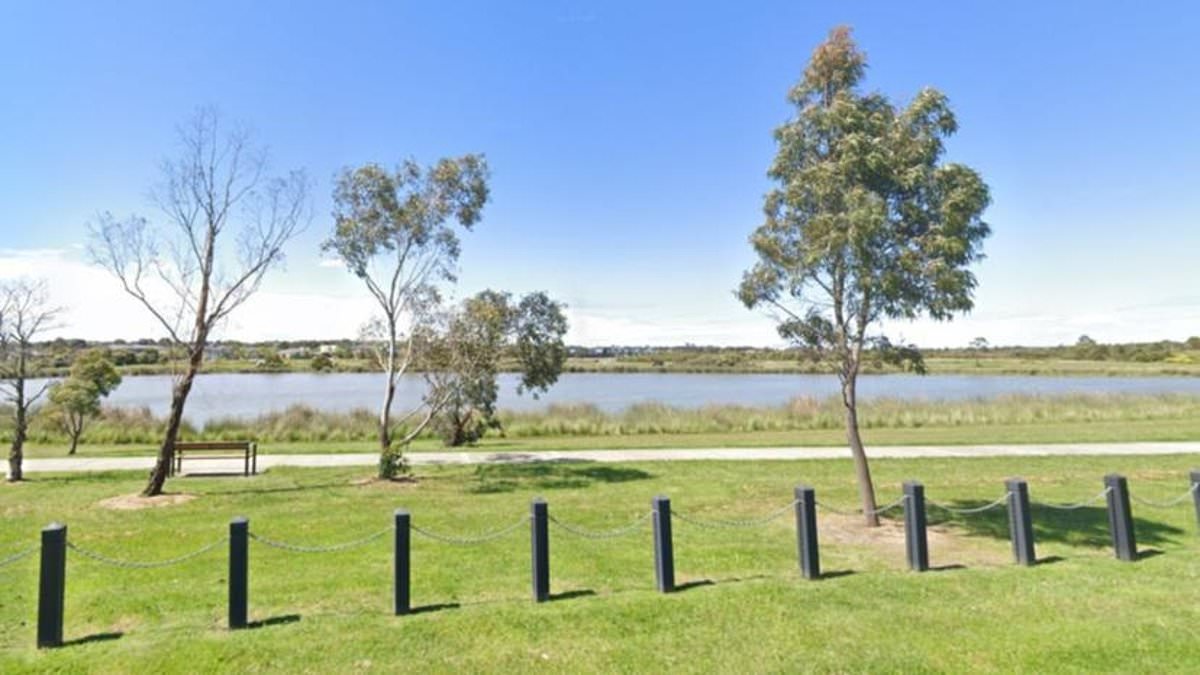 alert-–-narre-warren-south,-melbourne:-body-of-woman-is-found-in-water