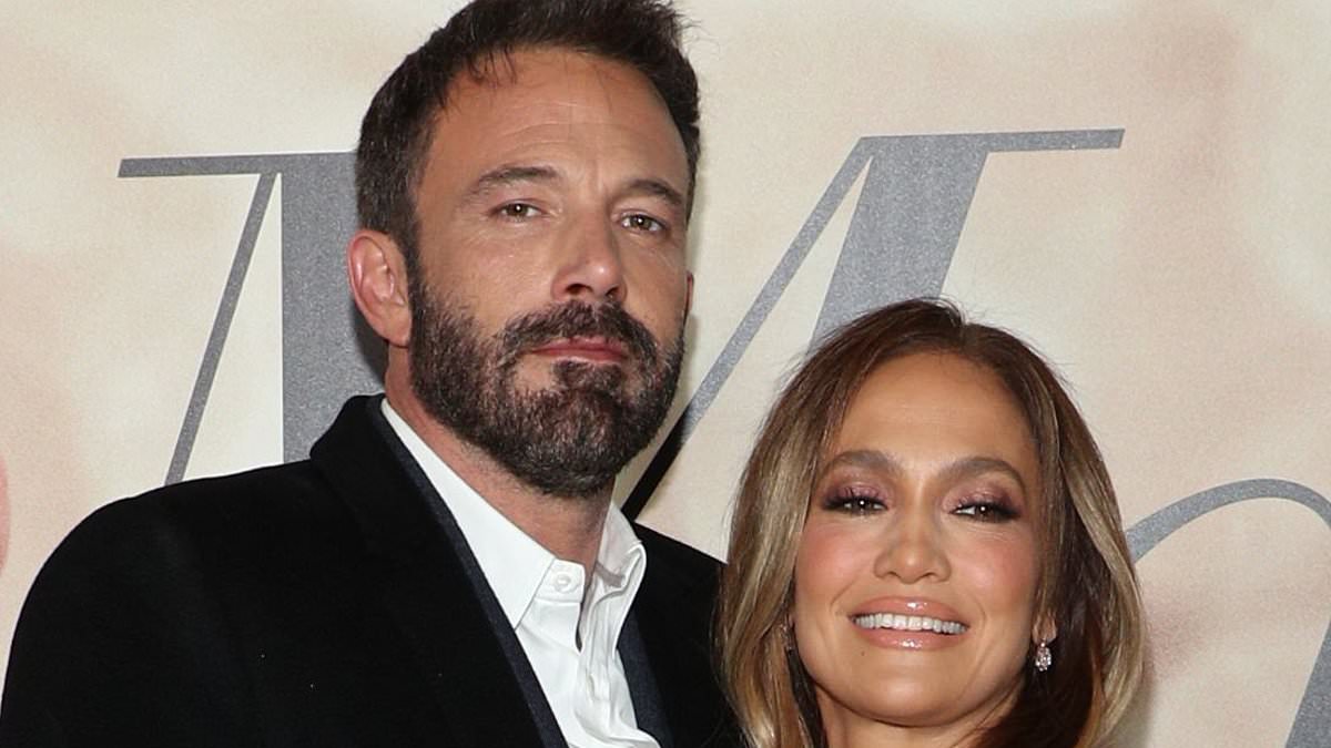 alert-–-ben-affleck-had-‘not-going-anywhere’-engraved-in-jennifer-lopez’s-$5m-engagement-ring-–-before-divorce-drama