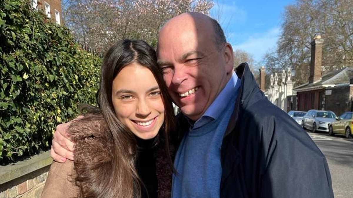 alert-–-tributes-are-paid-to-hannah-lynch-as-family-release-heartbreaking-new-photos-of-her-with-her-tech-tycoon-father-mike-after-they-both-died-in-bayesian-yacht-tragedy