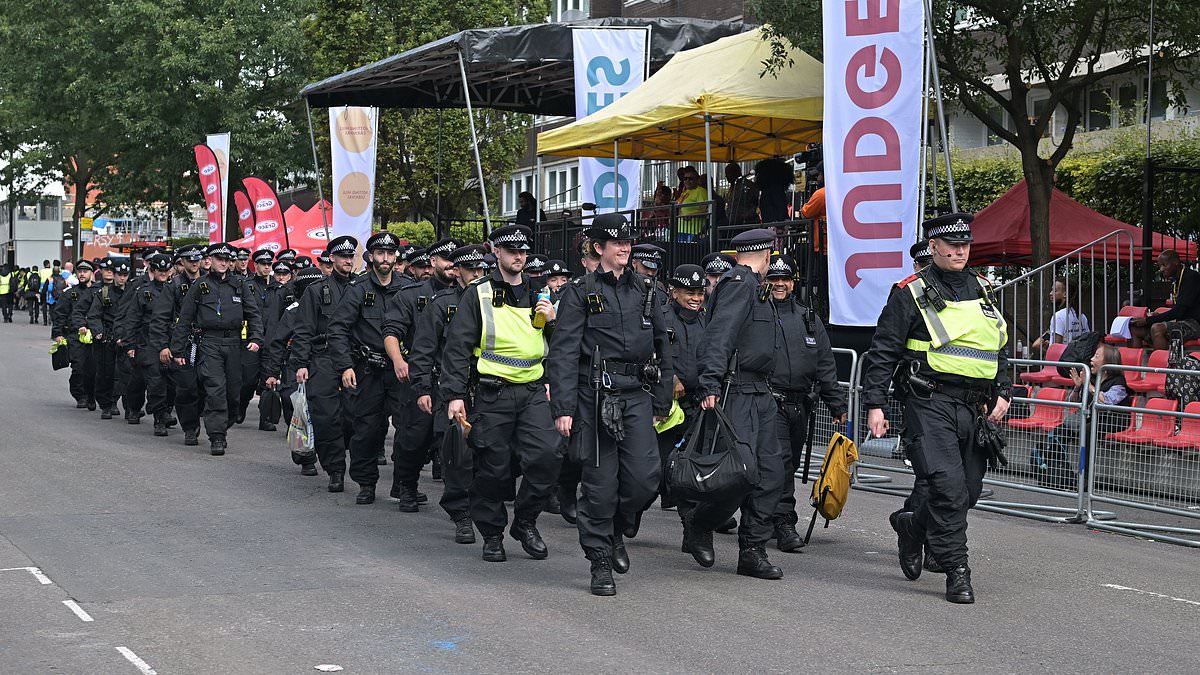 alert-–-three-men-arrested-as-woman-is-left-in-critical-condition-after-being-stabbed-in-front-of-her-young-child-on-notting-hill-carnival-family-day