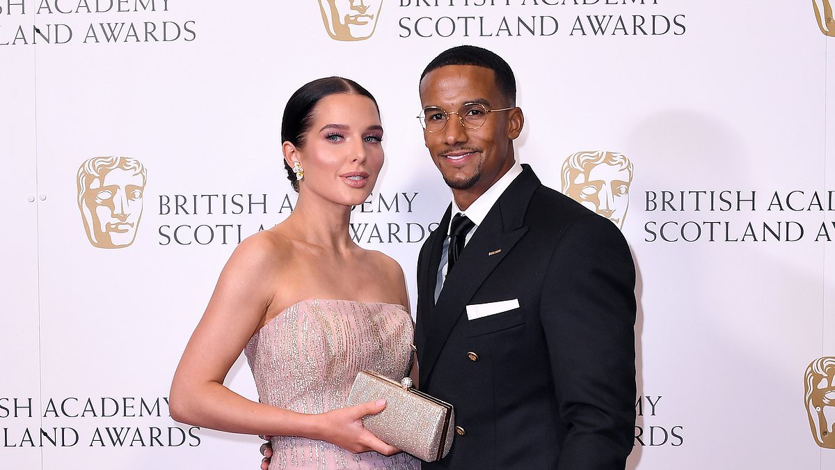 alert-–-helen-flanagan-reveals-she-and-ex-scott-sinclair-locked-horns-over-whether-to-homeschool-their-children