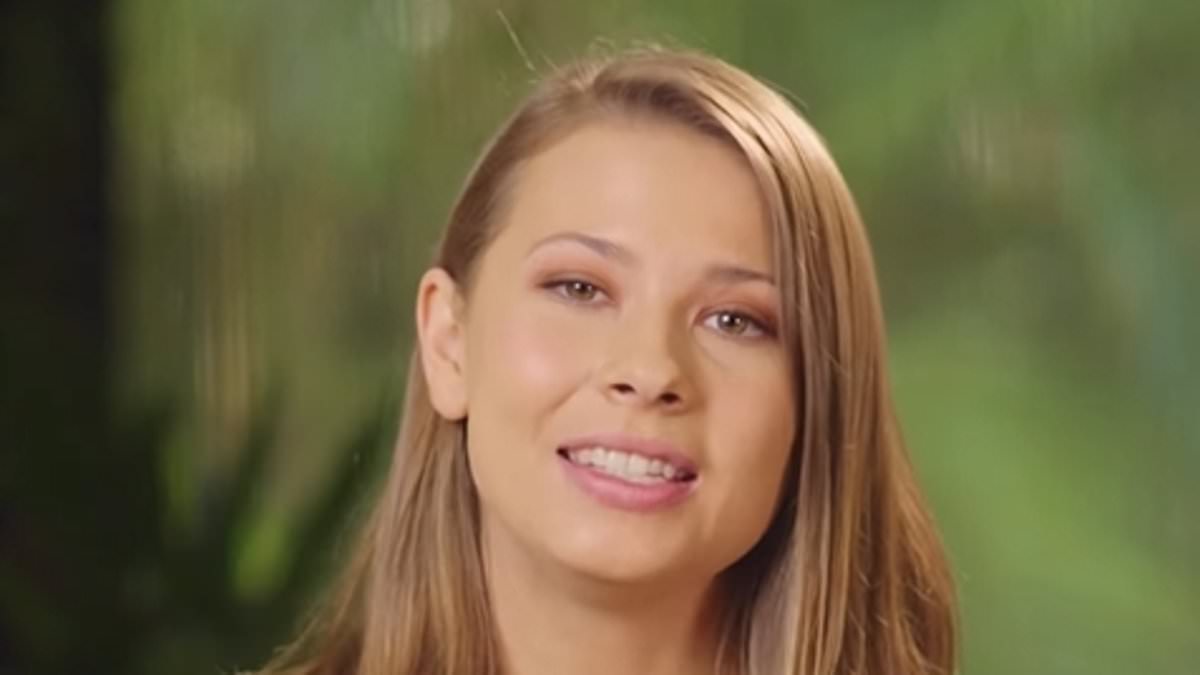 alert-–-bindi-irwin-speaks-out-after-47-helpless-microbats-were-killed-in-‘deliberately-lit’-fire:-‘deeply-saddened’