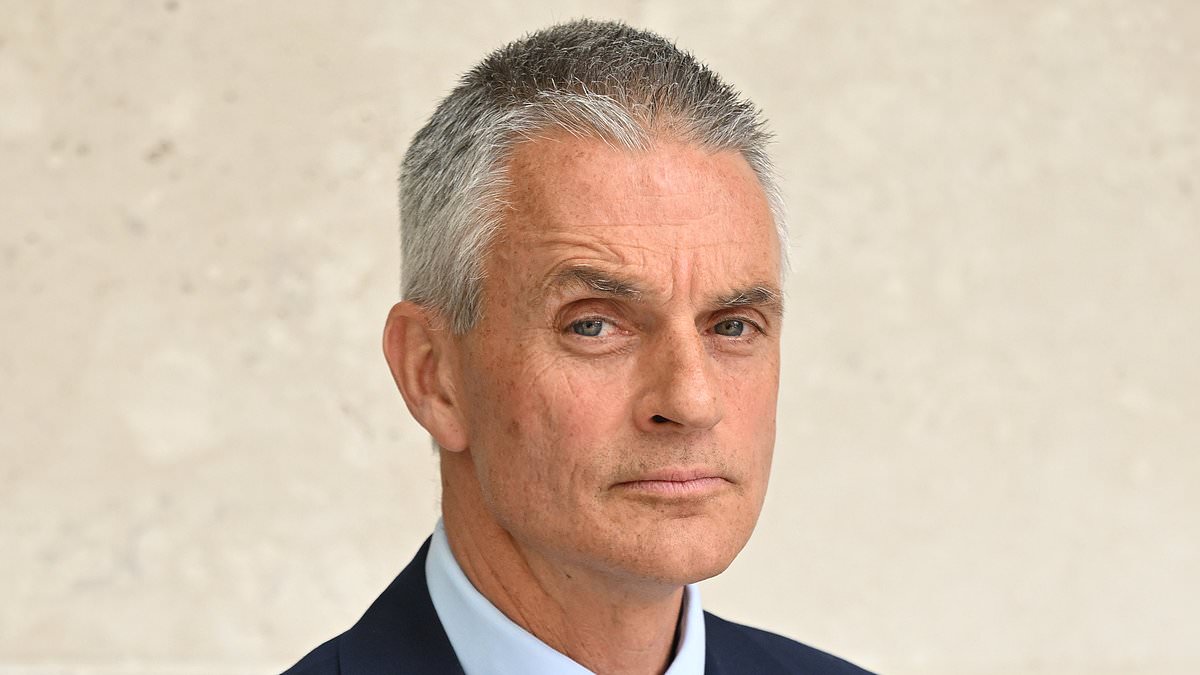 alert-–-bbc-director-general-tim-davie-says-corporation-has-‘lessons-to-learn’-after-‘shocking’-jermaine-jenas,-huw-edwards-and-strictly-scandals-in-grovelling-letter-to-staff