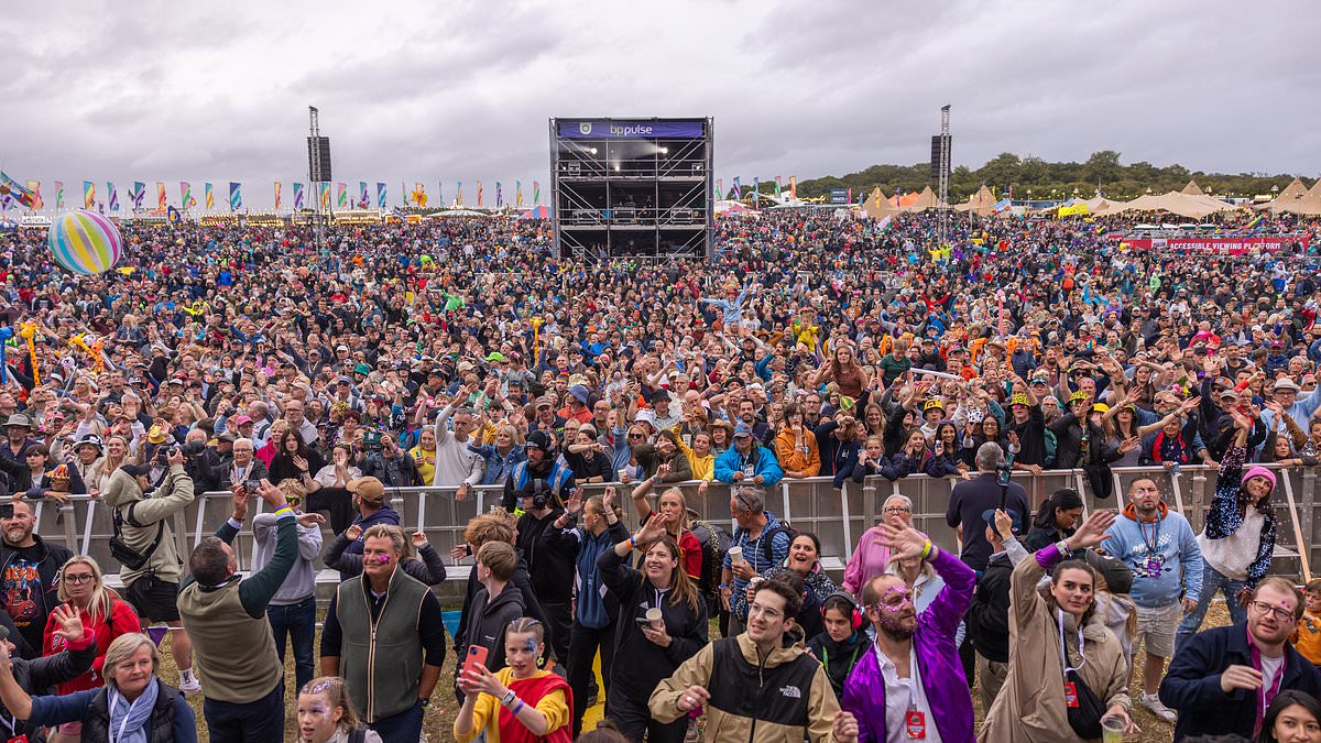 alert-–-boy,-three,-dies-after-‘medical-episode’-at-chris-evans’-carfest-festival-in-hampshire-–-as-police-probe-‘unexpected’-death