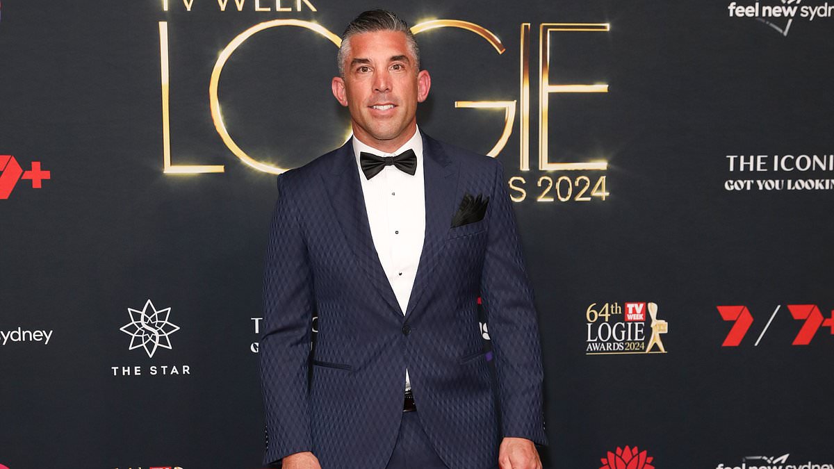 alert-–-newly-single-braith-anasta-puts-a-call-out-for-women-to-meet-him-at-the-coogee-pavilion-–-but-says-he-is-‘wary’-of-choosing-the-right-person-for-his-kids