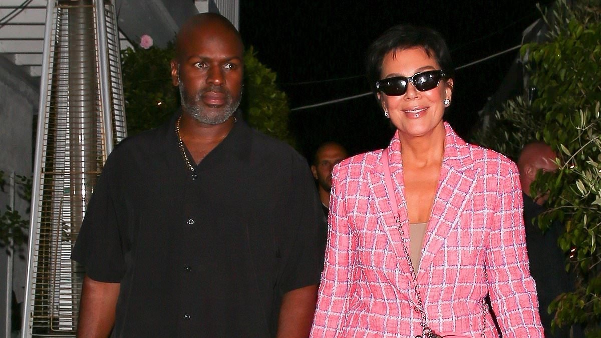 alert-–-kris-jenner-and-boyfriend-corey-gamble-enjoy-a-double-date-with-jeff-bezos-and-lauren-sanchez-in-la