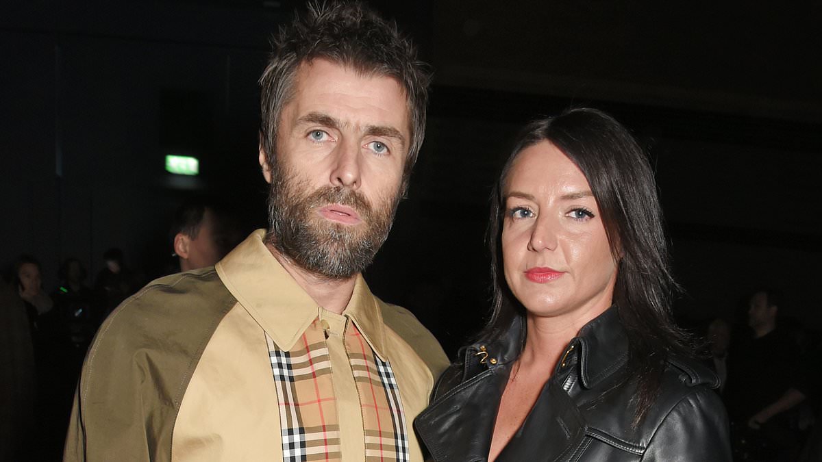 alert-–-liam-gallagher’s-girlfriend-debbie-gwyther-is-credited-with-orchestrating-the-oasis-reunion