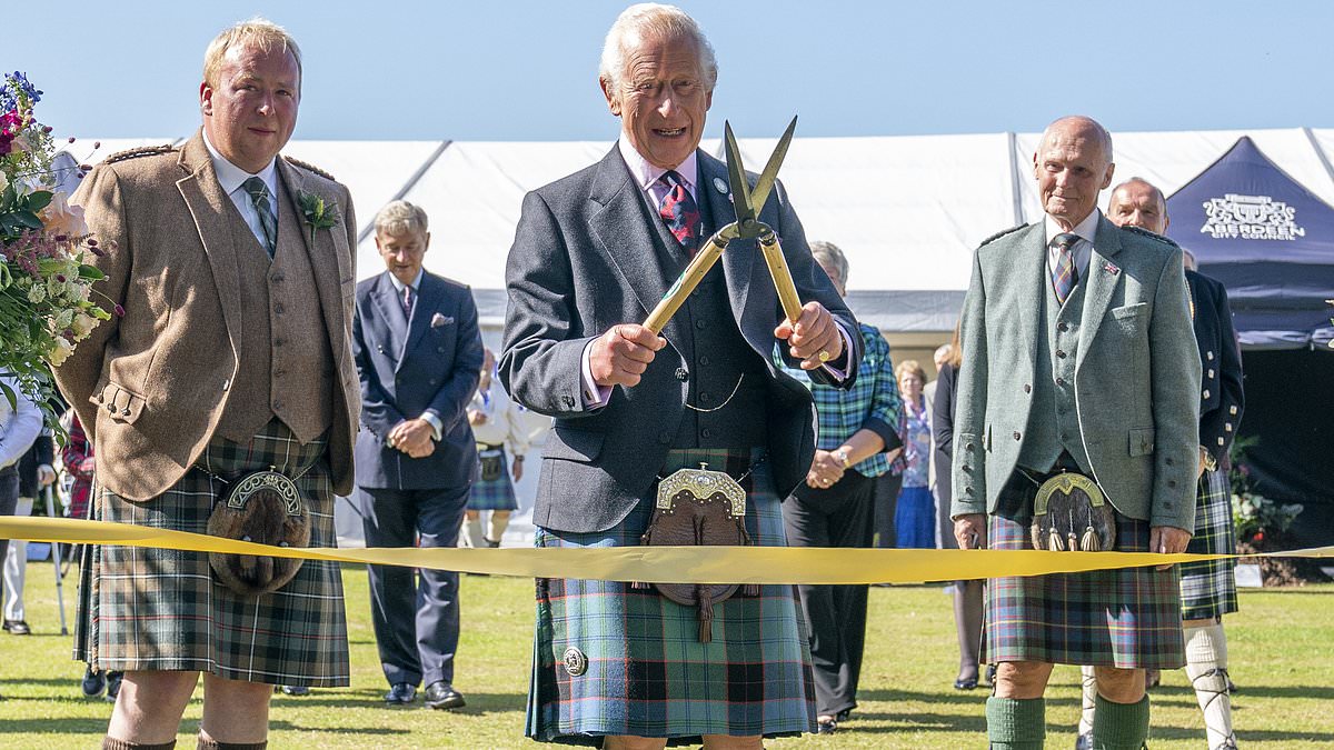 alert-–-king-charles-opens-rhs-flower-show-in-scotland-with-mammoth-pair-of-gardening-shears-–-as-sir-keir-starmer-jets-off-to-spend-the-weekend-with-the-monarch-and-his-wife-camilla