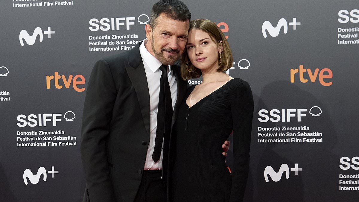 alert-–-antonio-banderas,-64,-feels-‘great’-about-daughter-stella’s-engagement-to-her-childhood-sweetheart