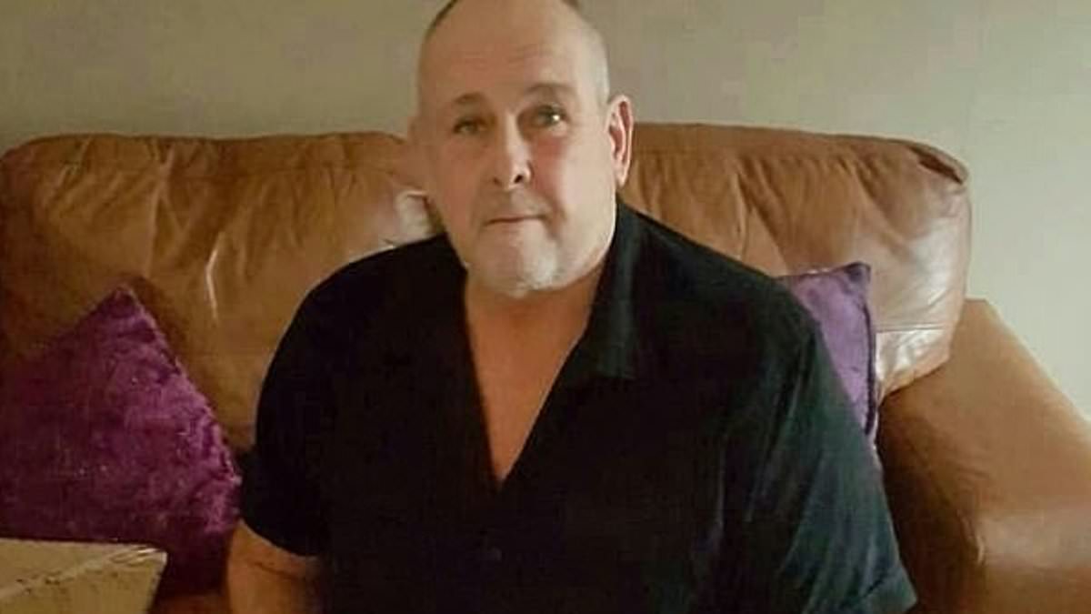 alert-–-jeremy-kyle-‘egged-on’-itv-show-audience-to-‘boo’-guest-steve-dymond-who-later-died-in-suspected-suicide-after-taking-an-overdose-of-morphine,-inquest-hears