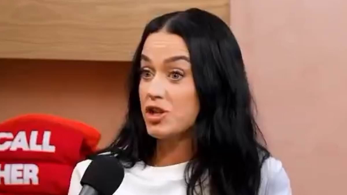 alert-–-katy-perry-boasts-about-performing-sex-act-on-orlando-bloom-after-he-washes-dishes-in-new-x-rated-interview