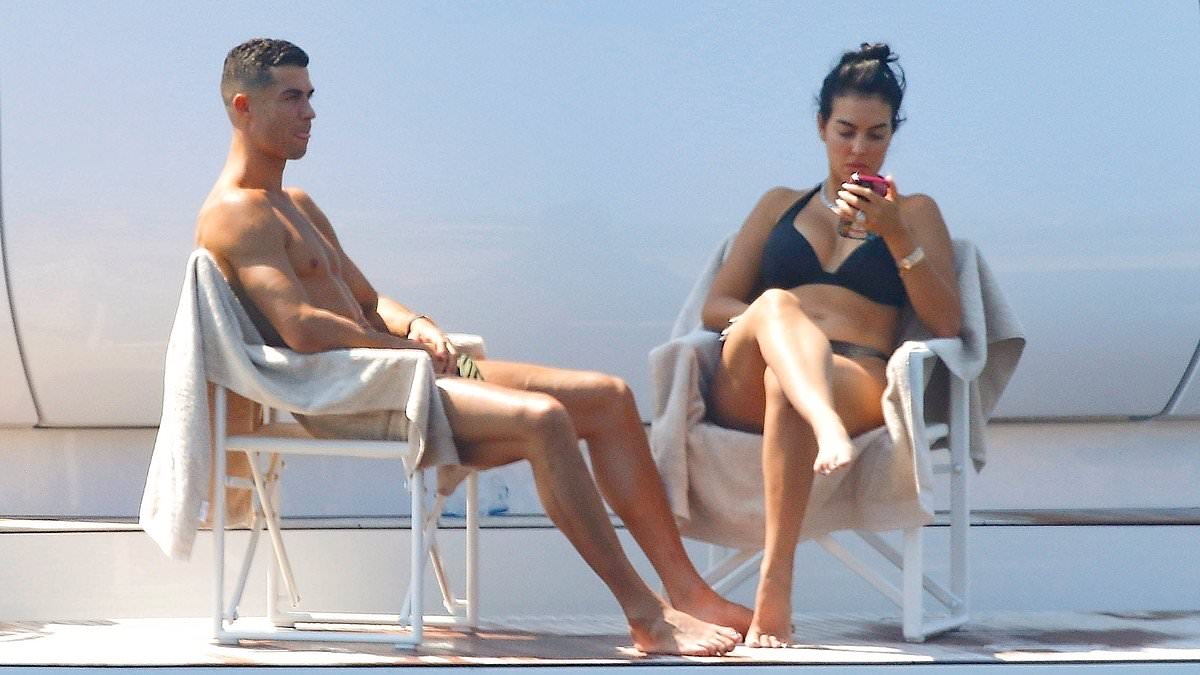 alert-–-georgina-rodriguez-cheekily-flashes-her-bottom-as-shirtless cristiano-ronaldo-rinses-off-after-a-swim-as-they-continue-their-superyacht-getaway-in-france-amid-marriage-rumours