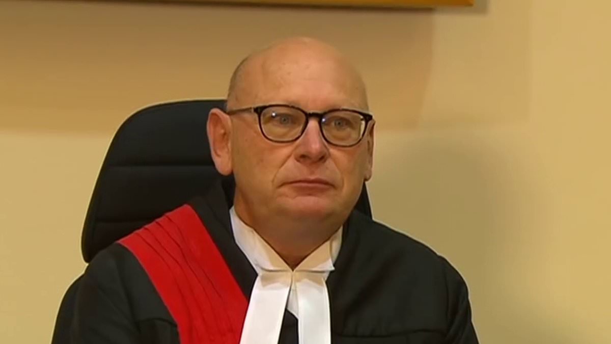 alert-–-south-australian-judge-malcolm-blue-dies-in-farm-accident-–-three-weeks-after-retiring