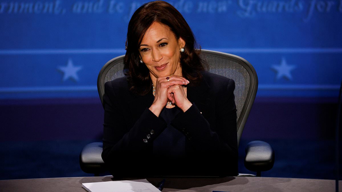 alert-–-revealed:-what-the-presidential-candidates-donald-trump-and-kamala-harris-said-to-each-other-when-the-debate-mics-were-turned-off