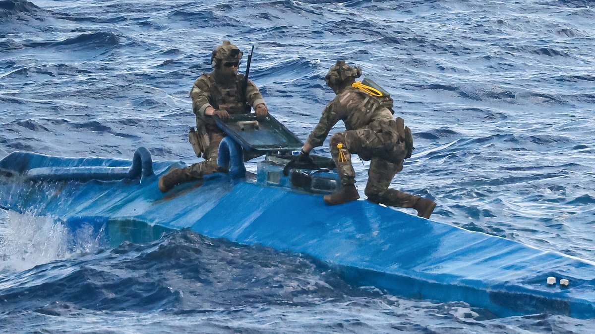 alert-–-narco-sub-packed-with-160million-worth-of-cocaine-is-intercepted-by-the-royal-navy